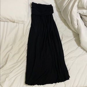 black maxi skirt